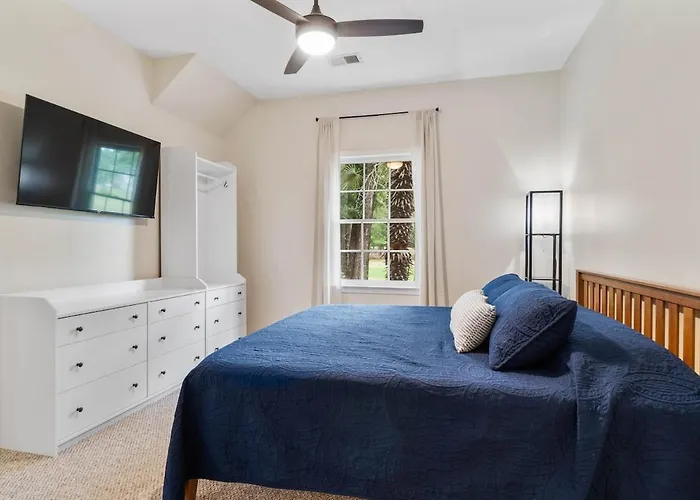 Seaside Resort Vacation Goals - Condo First Floor Views
