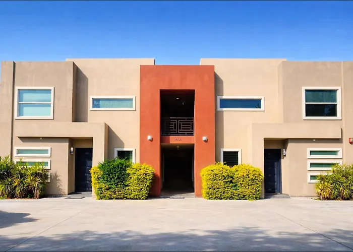 Fully Furnished 3Br And 2Ba Gem Near Airport & Mall