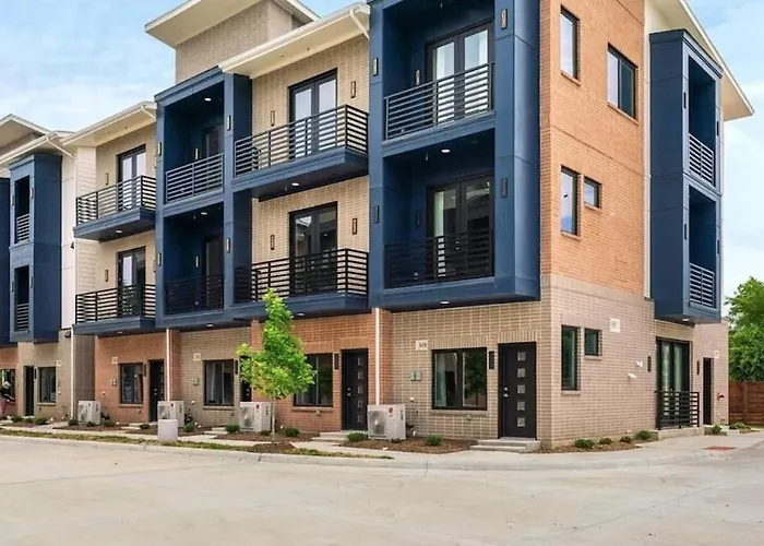 Cozy 1-Bedroom Condo With Ac In Charming Fort Worth