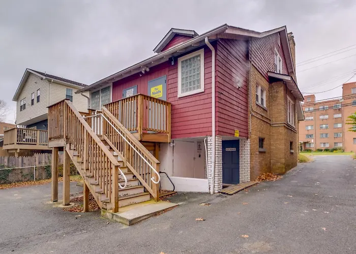 1 Mi To The Metro! Centrally Located Apt Near Dc
