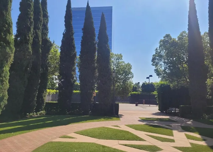 Irvine Spectrum 1 Bed 1 Bath