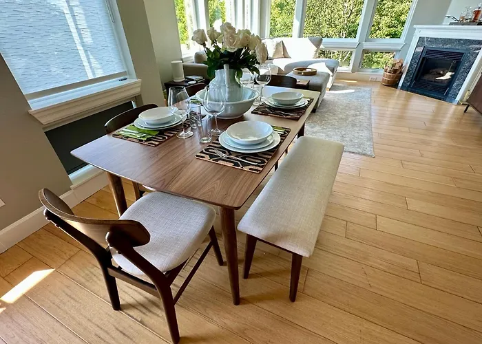River Views 3Bd 2Ba Luxury Condo Along Columbia Waterfront Renaissance Trail