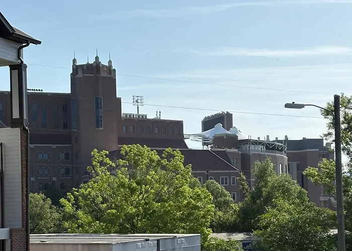 Renegade 236 - 3 Minute Walk To Fsu