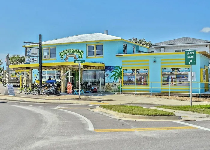 Completely Remodeled Condo, Walk To Beach, Arcade, Pool!