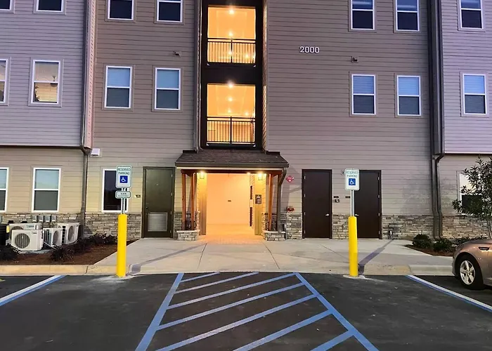 Lux 2 Bedroom With Private 2 Bath Mins To Oak Mtn St Park