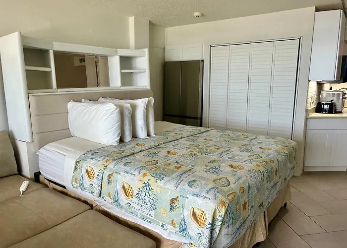 Daytona Beach Hawaiian Inn