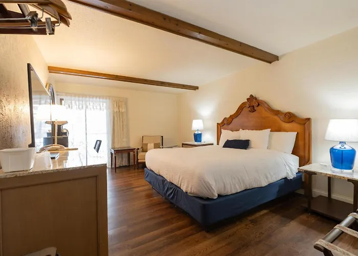 Fireside Inn And Suites Bangor