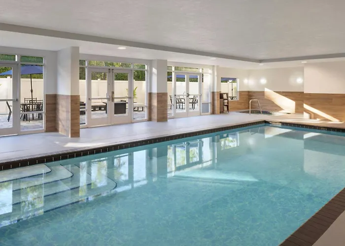 Fairfield Inn & Suites Lake City