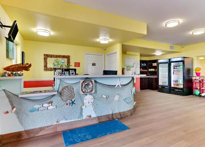 The Island Hotel Near Beach Port Aransas
