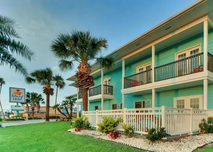 The Island Hotel Near Beach Port Aransas