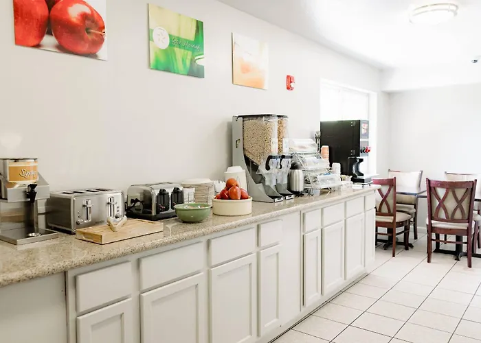 Quality Inn & Suites Lathrop