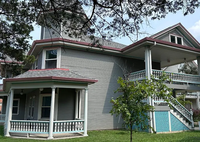 The Shelby Inn