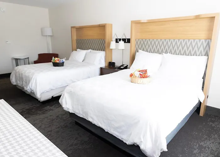 Holiday Inn & Suites Memphis - Wolfchase Galleria By Ihg