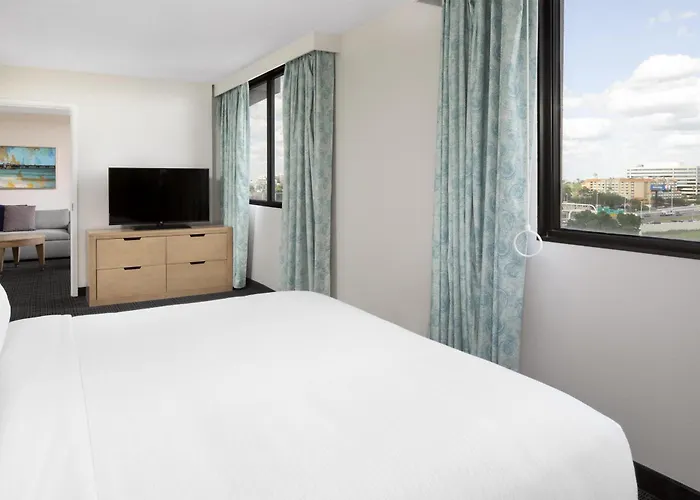Embassy Suites By Hilton Tampa Airport Westshore
