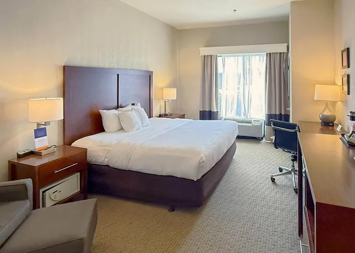 Comfort Inn & Suites Rogersville