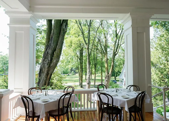 Terrace Inn And 1911 Restaurant