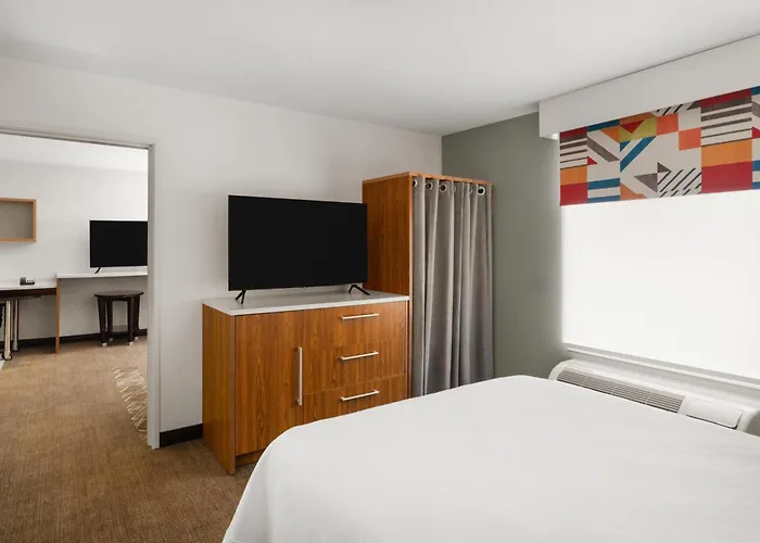 Home2 Suites By Hilton Alexandria