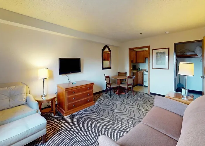 Oscoda Lakeside Hotel