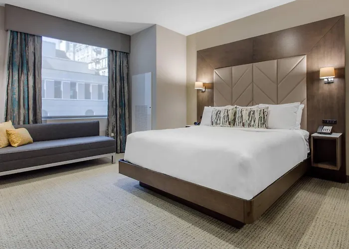 Cambria Hotel Philadelphia Downtown - Center City