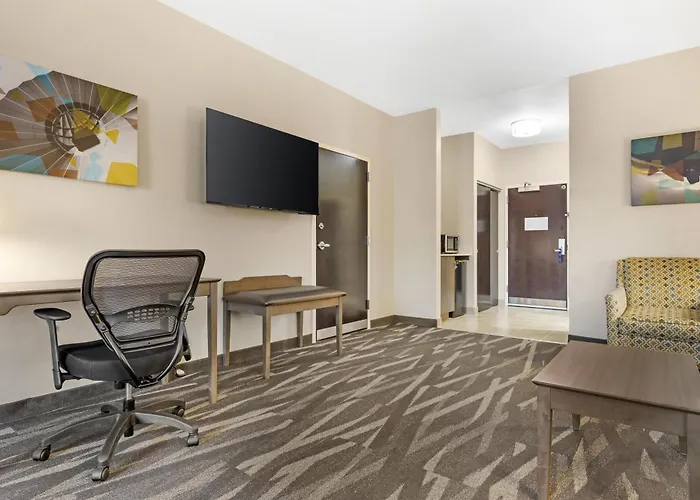 Best Western Plus Centralia Hotel & Suites