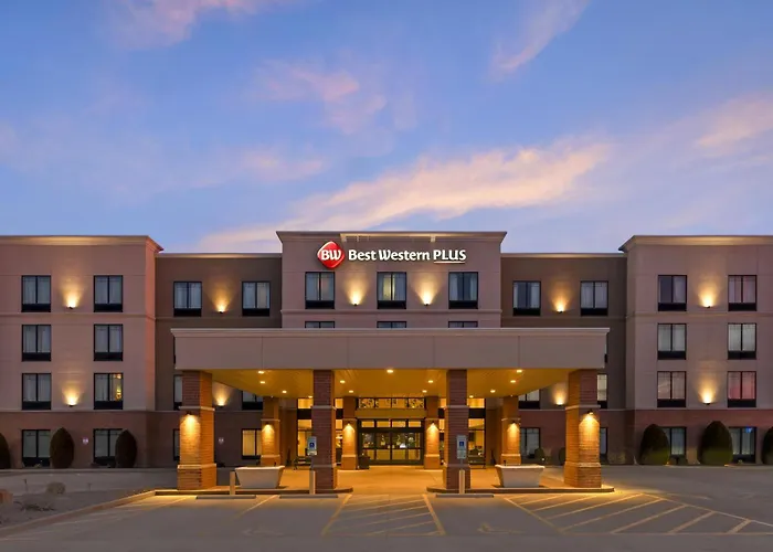 Best Western Plus Centralia Hotel & Suites