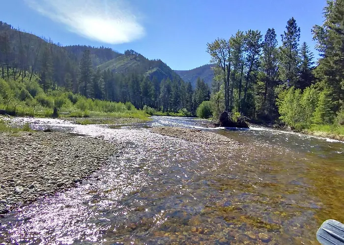 Rock Creek Mercantile & Motel