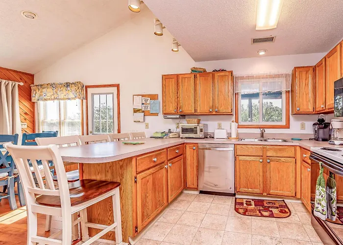 Misty Blue - Corolla, Ocean Sands, 200 Yards To Beach, Ocean View, Pets Ok, Flex Stays Year Rnd