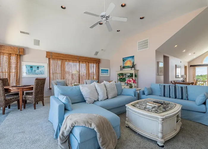 Terning Point - Corolla, Crown Point, Oceanfront, 20 Yds To Beach, Ocean View, Pool, Hot Tub, Pets Ok