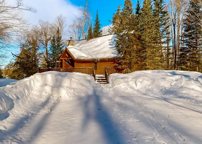 Annabelle Log Home