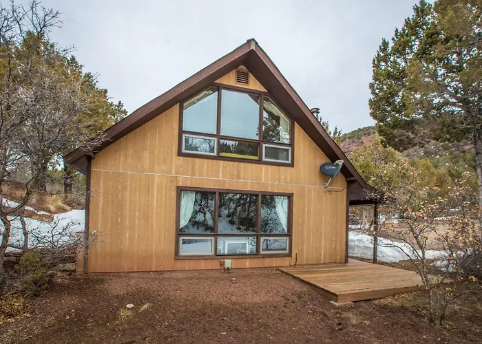 Singer Cabin 2