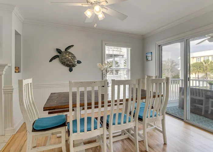 Elegant Tybee Island Townhome, Steps To Beach