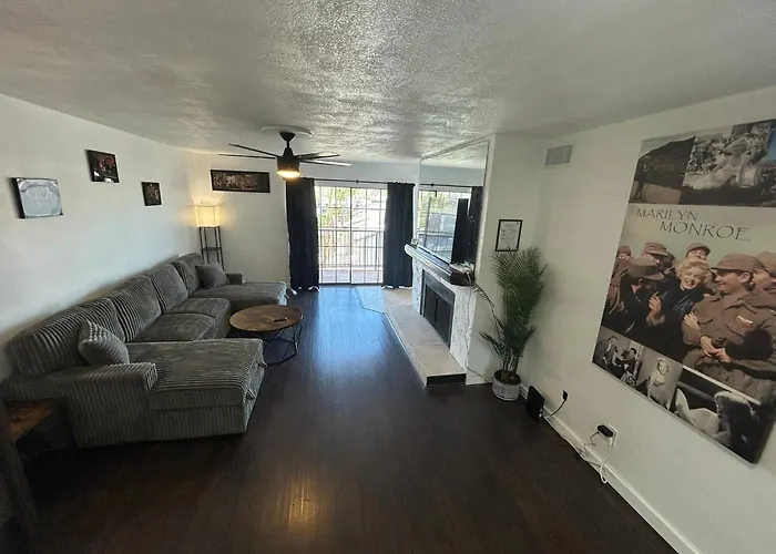 Private Oasis Condo With River Views Across From Laughlin