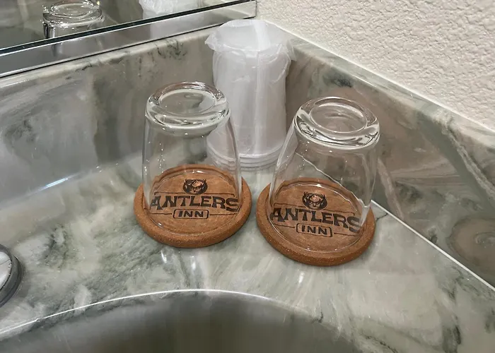 Antlers Inn