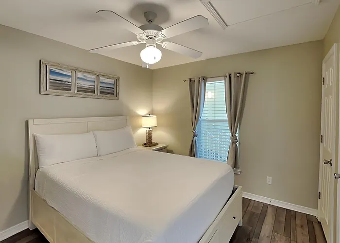Gulf Island #134 - White Sands Condo