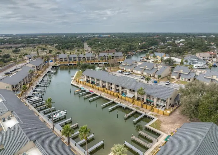 Fisherman Friend! - Coastal Condo - Views Await!