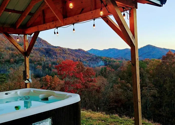 Peace Of Heaven, Modern Chic Cabin, Majestic Mountain Views, Hot Tub, Fire Pit, Outdoor Games, Close To Town