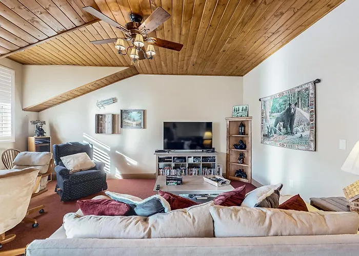 Steps To Brian Head Resort: Ski Home W/ Games