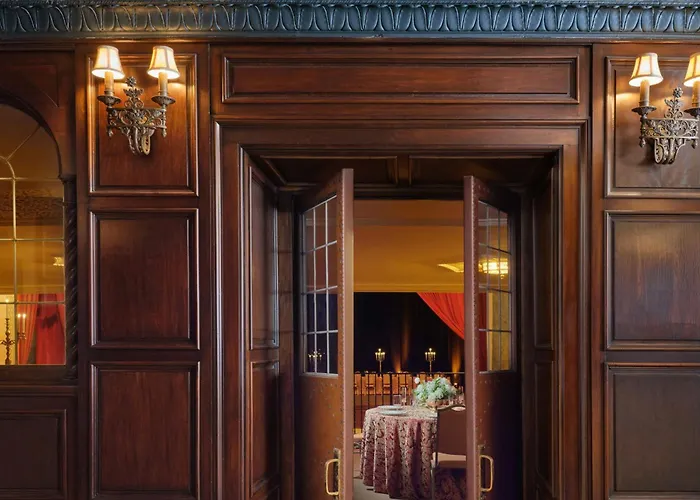Ac Hotel By Marriott Detroit At The Bonstelle