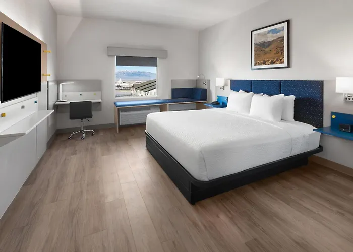 Microtel Inn & Suites By Wyndham Tooele