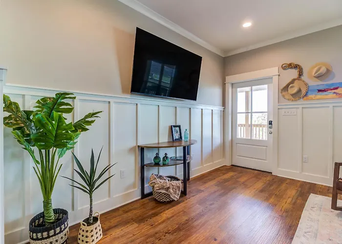 3 Bedroom Waterfront Home Near Bay St Louis