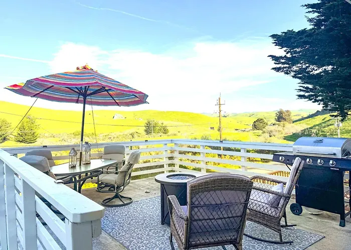 Cambria Mountain View Retreat