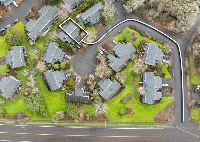 Cozy 3-Bedroom Townhome - 3 Miles From Osu!
