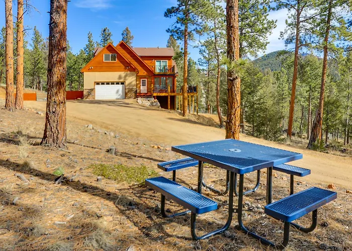 8 Mi To Staunton State Park: Mtn-View Hideaway!