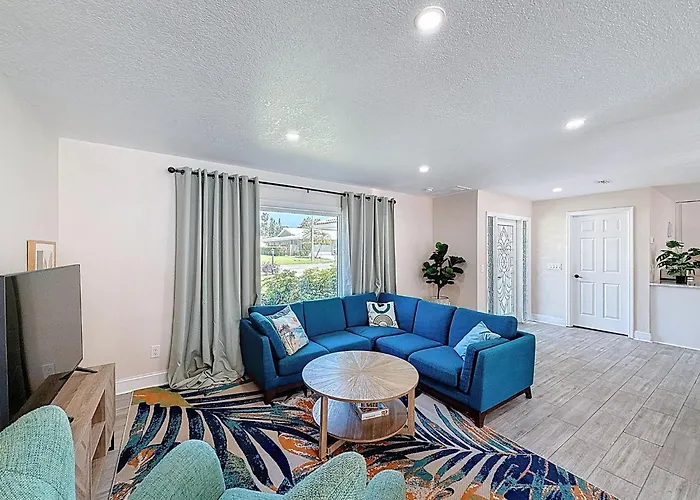 Pool Pet Friendly Game Room