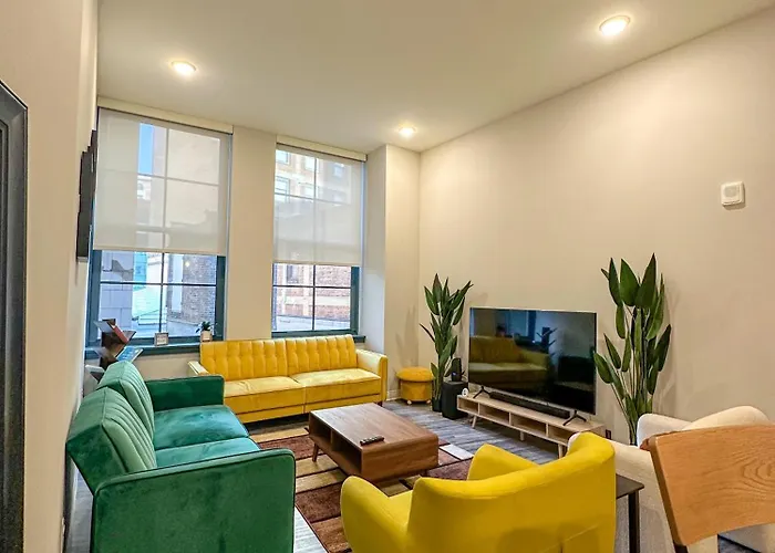 Your Downtown Oasis, Pool Gym In Building Steps From Dining And Top Sights