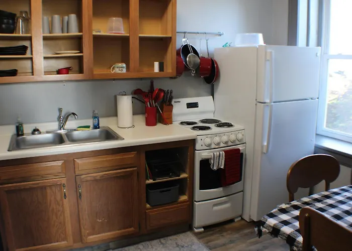 K5 2Nd Floor Studio Near Mtu, Keweenaw, Great Rates