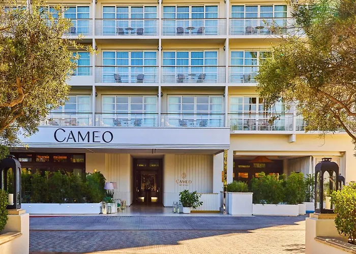 Cameo Beverly Hills, Lxr Hotels & Resorts