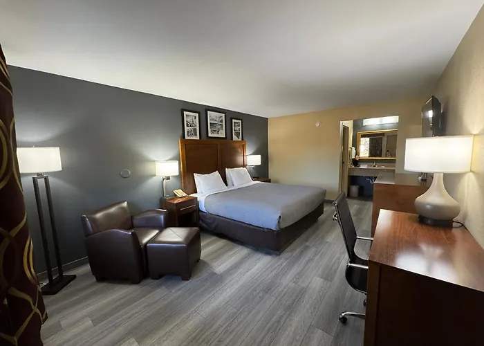 Quality Inn Kenly I-95