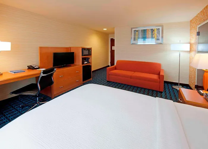 Fairfield Inn By Marriott Jfk Airport
