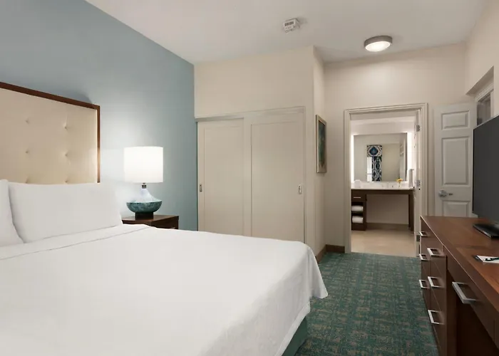 Homewood Suites By Hilton Fort Myers